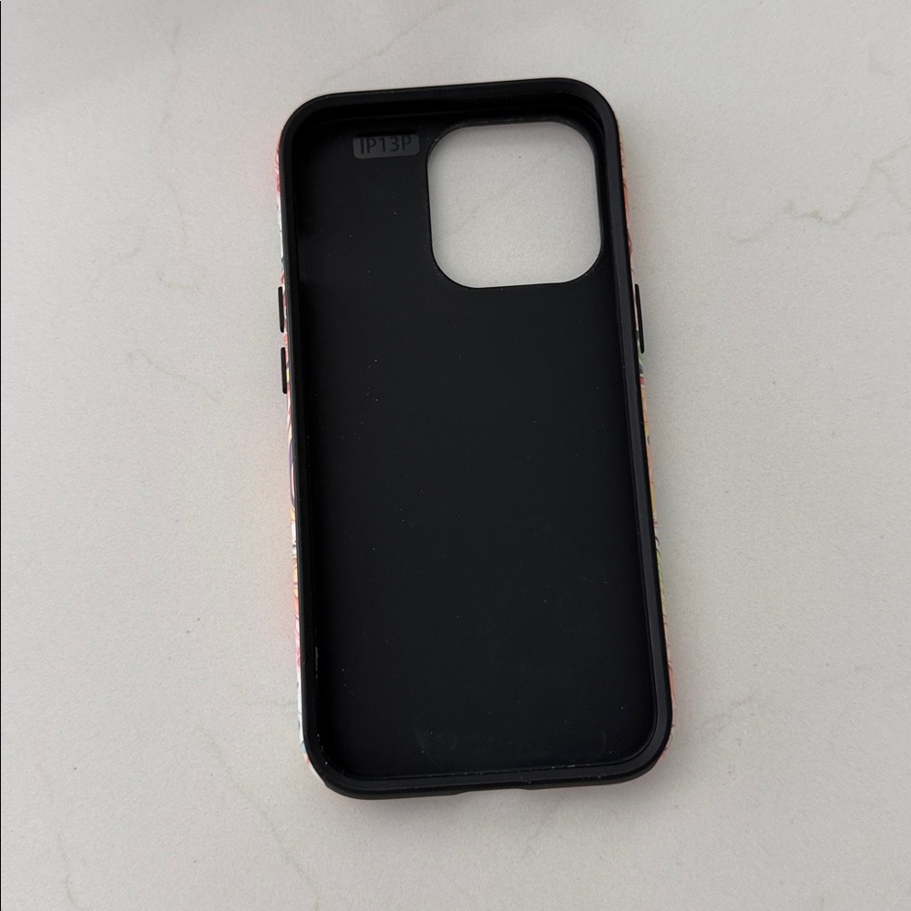 Stringberry iPhone Case 13 Pro - Picture 2 of 7